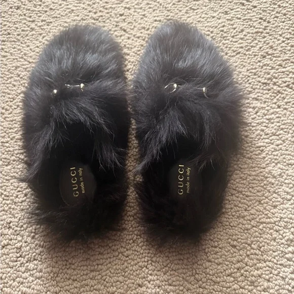 Gucci Women's Black Fur Slippers 36 - Picture 6 of 7